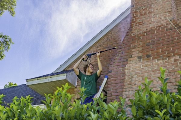 Brick House Cleaning in Wilkes Barre