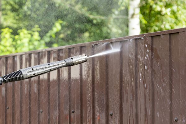 Cost of Vinyl Fence Cleaning in Wilkes Barre