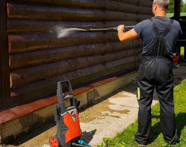 Cost of Log Home Pressure Washing in Wilkes Barre